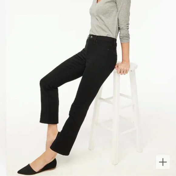 J.Crew Factory Mid-Rise Flare Crop Jean in Black (Size 28T) - Picture 1 of 11